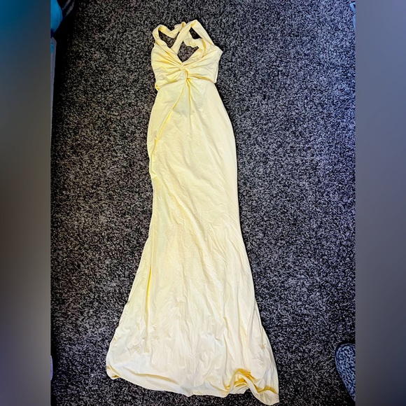 Lucy in the Sky Dresses & Skirts - Lucy in the Sky Yellow Maxi Dress